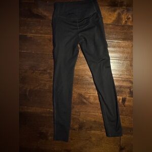 Girlfriend collective leggings size small black worn once